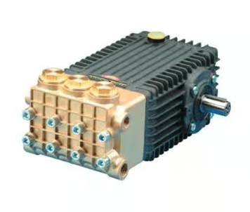 General Pump High Flow Triplex Pump, 12 GPM, 2500 PSI, Right Shaft Part Number TSF2421
