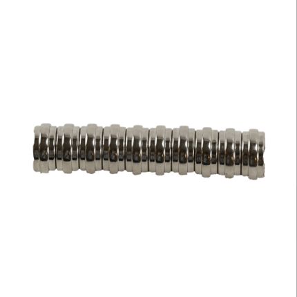 MAGNET KICK PLATE LATCH