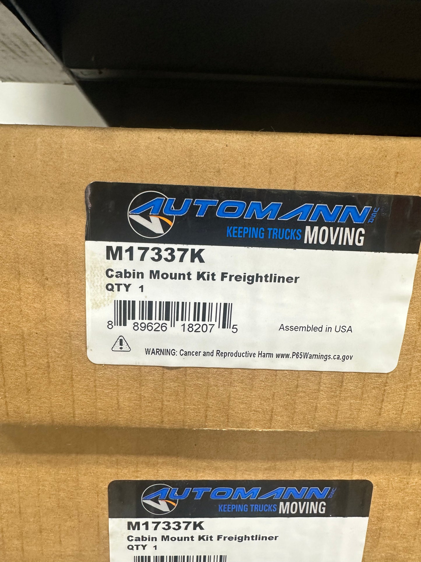 Cabin Mount Kit Freightliner